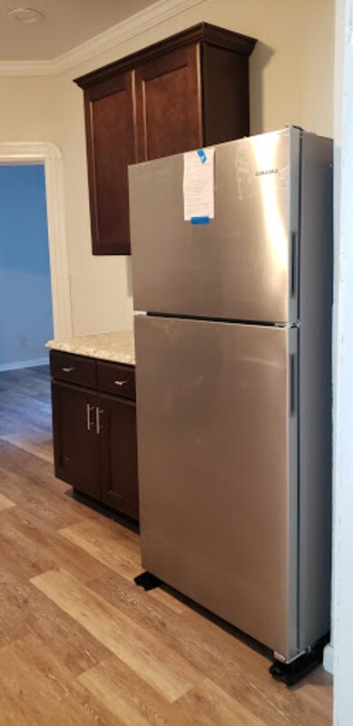 Building Photo - 272 Parkdale Ave