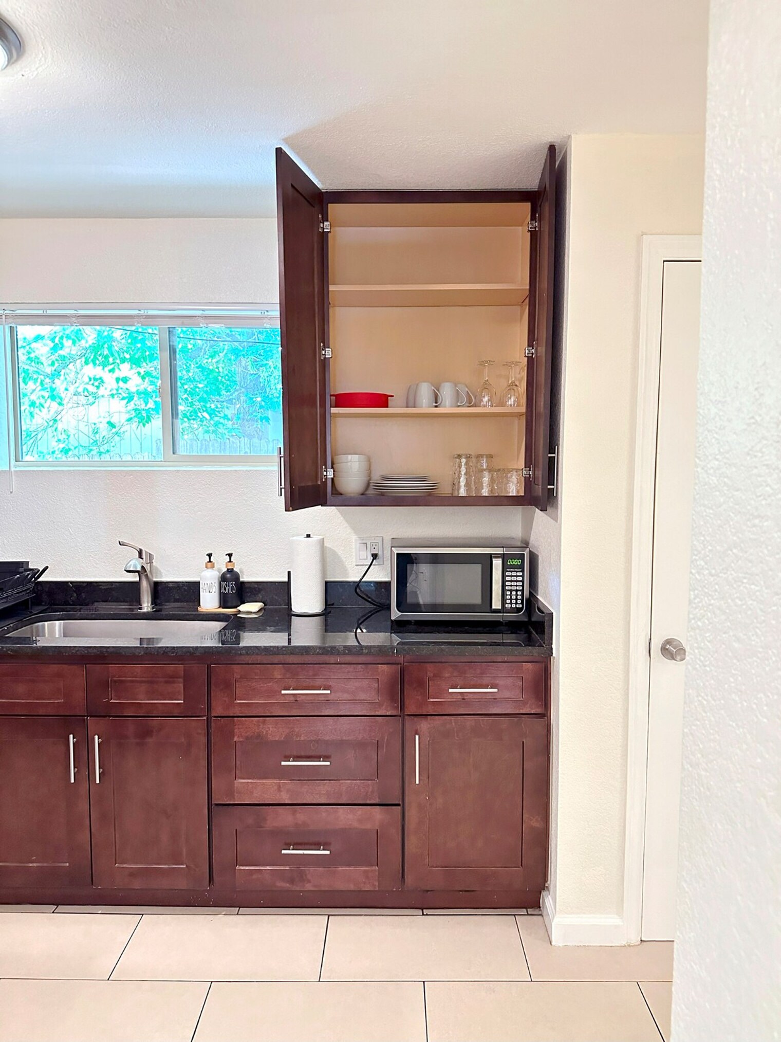 Building Photo - 1430 Pierce St