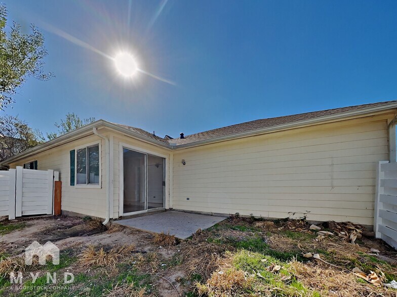 Building Photo - 19519 Richland Springs Dr