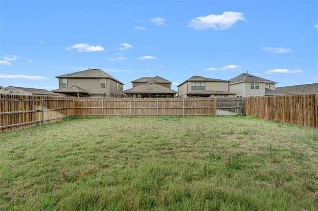 Building Photo - 6709 Golden Bough Ln