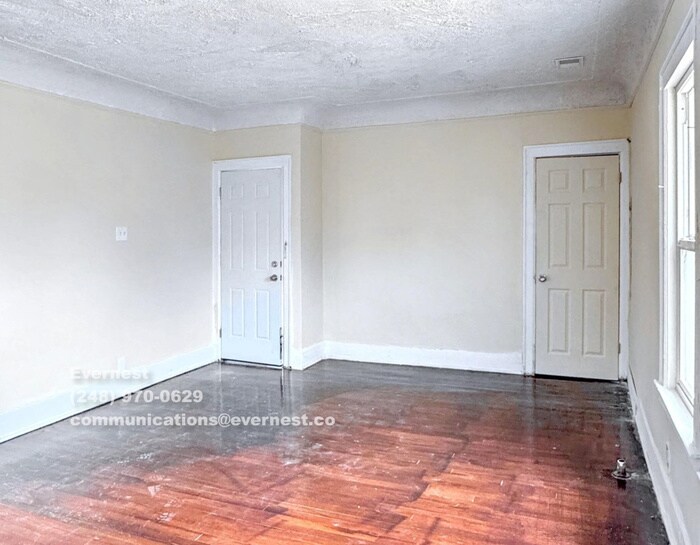 Building Photo - 3745 W Grand St