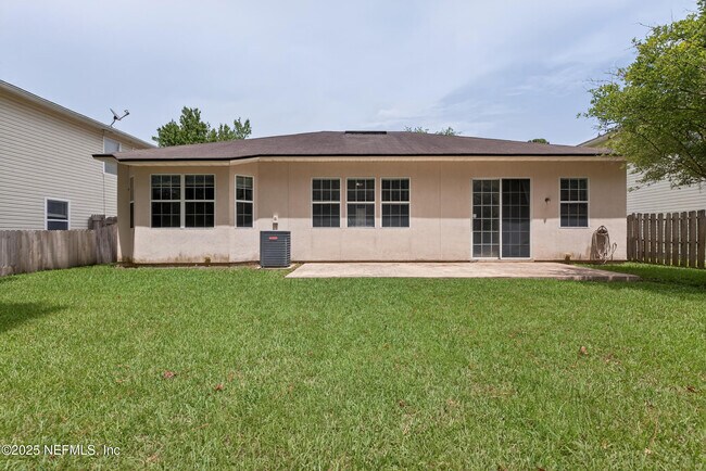 Building Photo - 872 Collinswood Dr