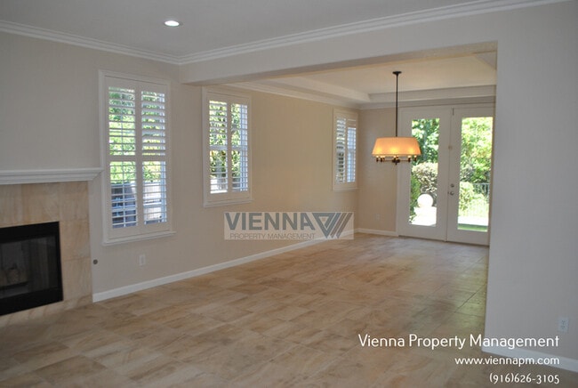 Building Photo - 3750 Jennieke Ct