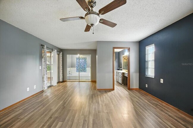 Building Photo - 4262 S Centennial Ave