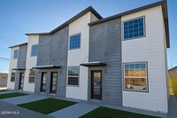 Building Photo - 3030 Pera Ave