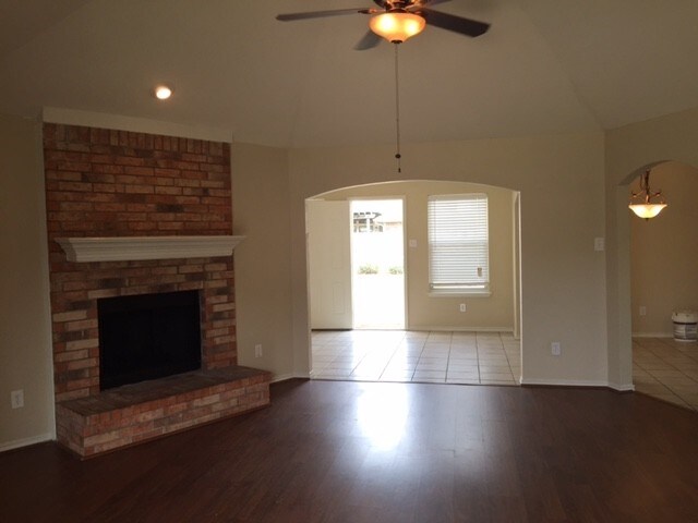 Building Photo - 1107 Wayne Ave