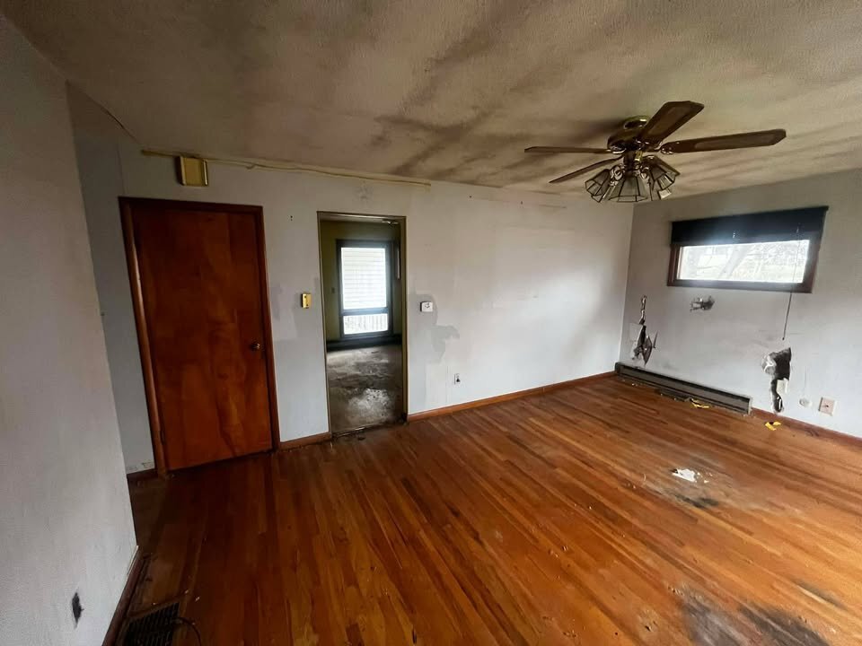 Building Photo - 118 National Ave