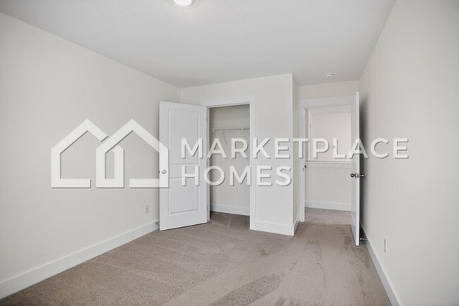 Building Photo - 346 Alta Tree Blvd