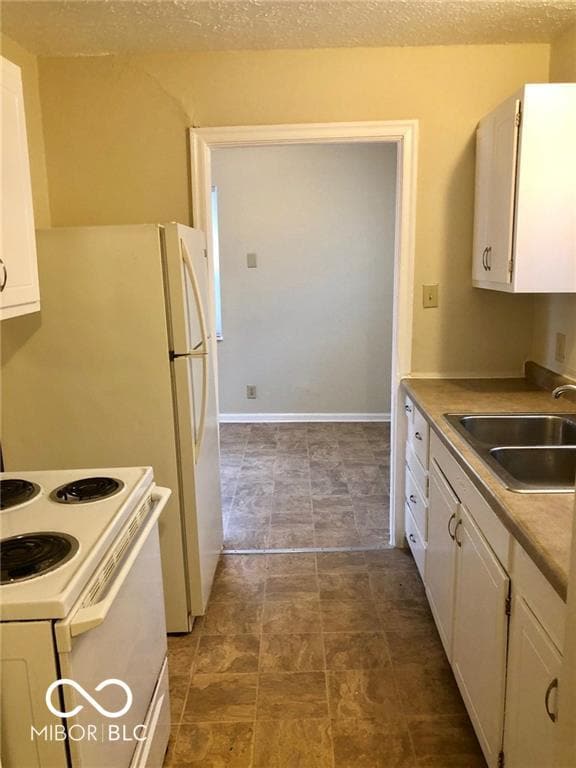 Building Photo - 3516 N Hawthorne Ln