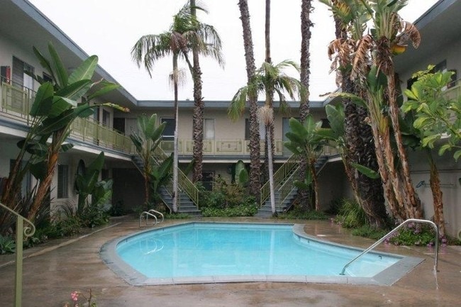 Primary Photo - 4131 Pixie Ave