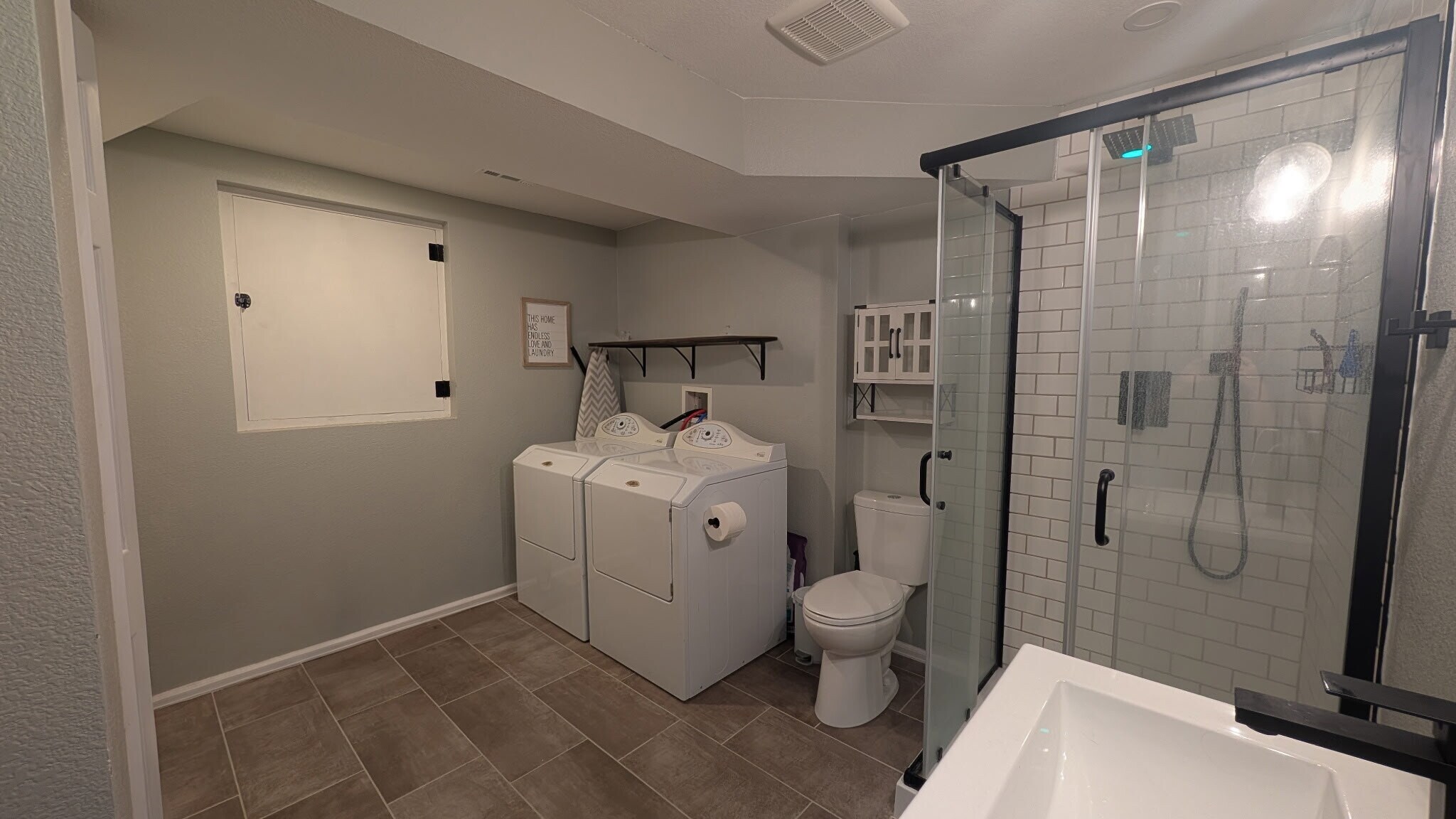 Laundry - 23106 Blackwolf Way