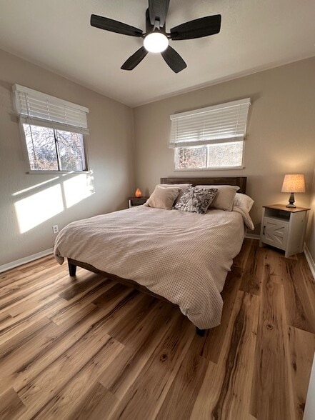 Building Photo - 928 W Lake St