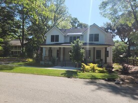 Building Photo - 41 Stockfarm Rd
