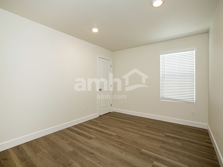 Building Photo - 6491 Enlightenment Dr