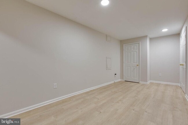Building Photo - 1316 Pleasant Meadow Rd