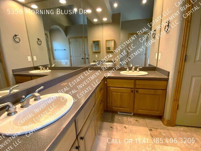 Building Photo - 5356 Morning Blush Dr