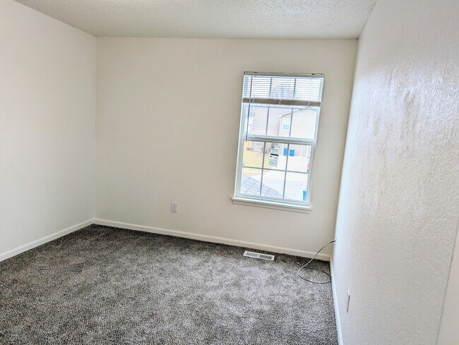 Bedroom 3 - 823 Spring Ct