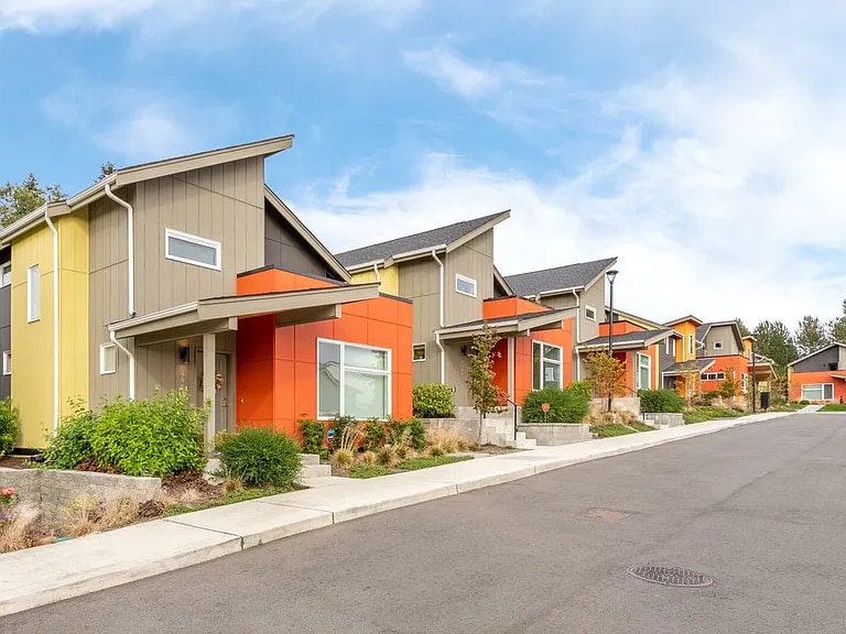 Building Photo - 12672 60th Ave S