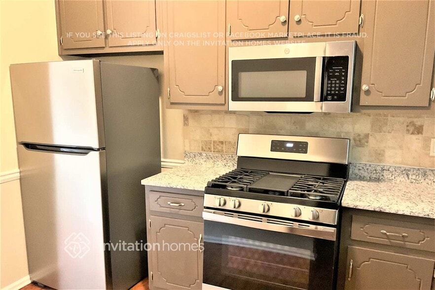 Building Photo - 3106 Palomino Dr