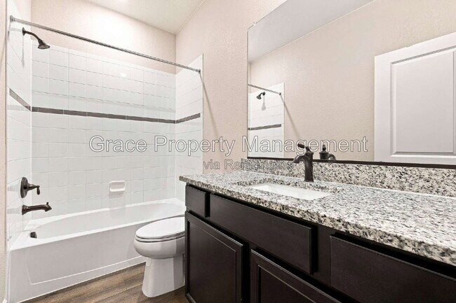 Building Photo - 8883 Ventura Ct