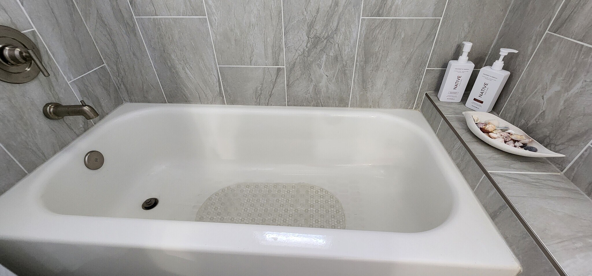 Building Photo - 186 Pebble Shores Dr