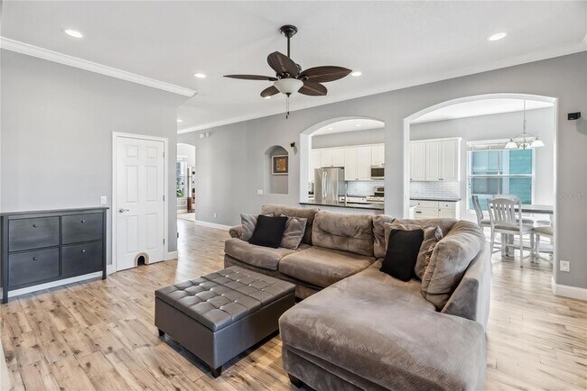 Building Photo - 428 Islebay Dr