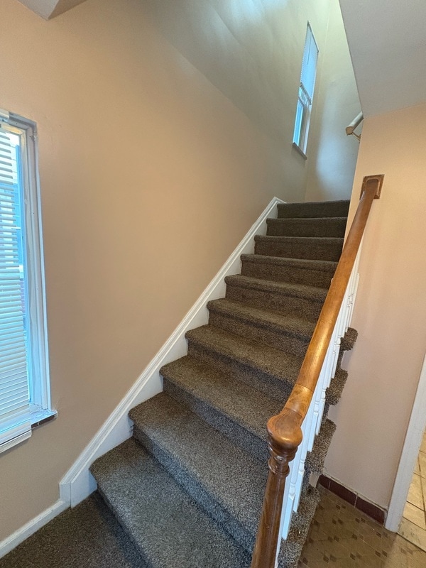 Building Photo - 14836 Rutherford St