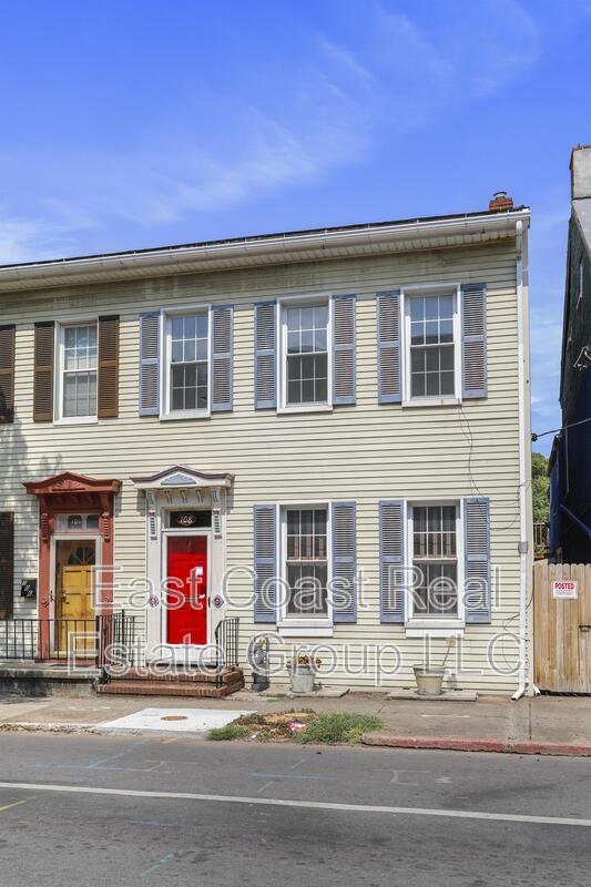 Building Photo - 108 E Antietam St