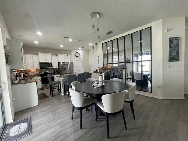 Building Photo - 2342 Beacon Landing Cir
