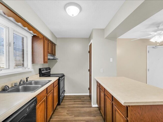 Interior Photo - Prairie Mill