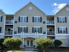 Building Photo - 59 Cluff Rd