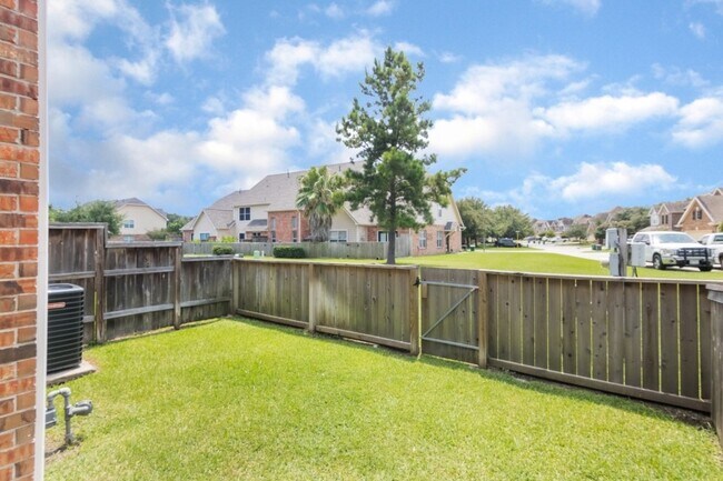 Building Photo - 1616 Grable Cove Ln