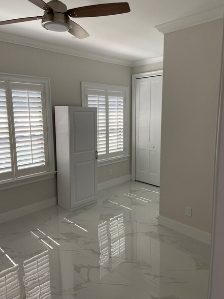 Building Photo - 3677 37th Ave NE