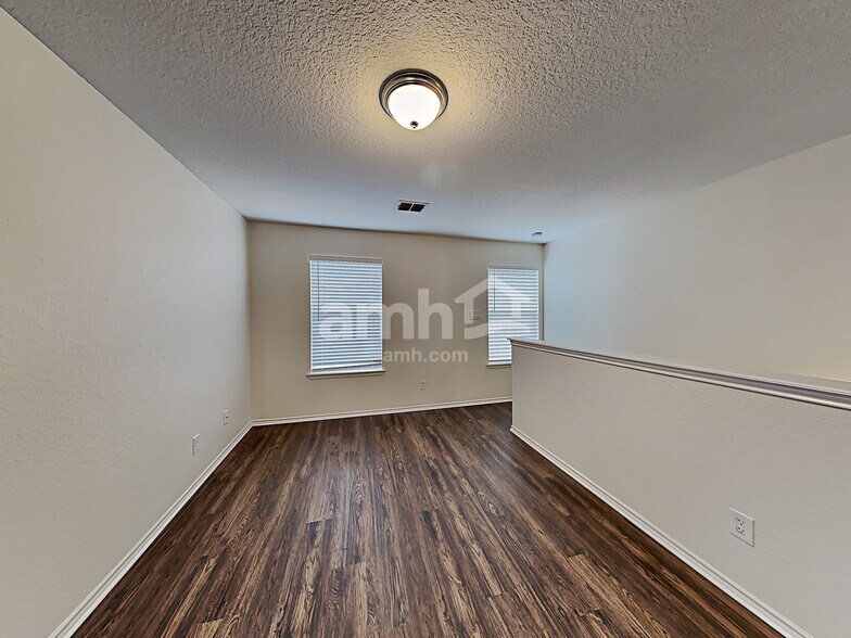 Building Photo - 4511 Caracol Point