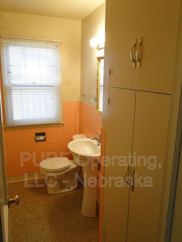 Building Photo - 4602 N 47th St