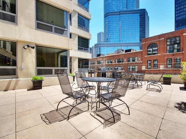 Building Photo - 440 N Wabash Ave