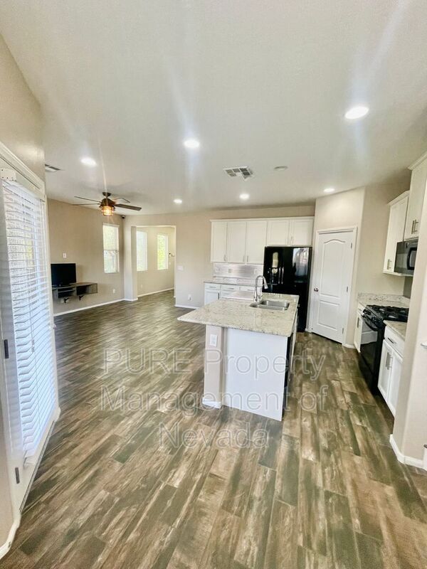 Building Photo - 7584 Eastham Bay Ave
