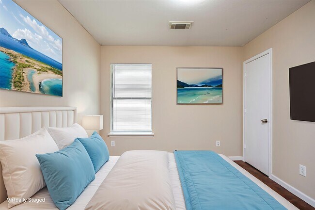 Building Photo - 1207 Bartlett Cove Dr