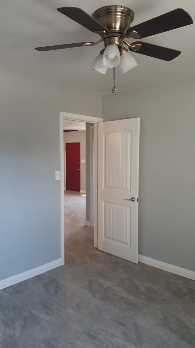 Building Photo - 4255 Altadena Ave.