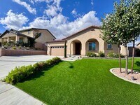 Building Photo - Stunning 2021 built 4 bedroom home for LEA...