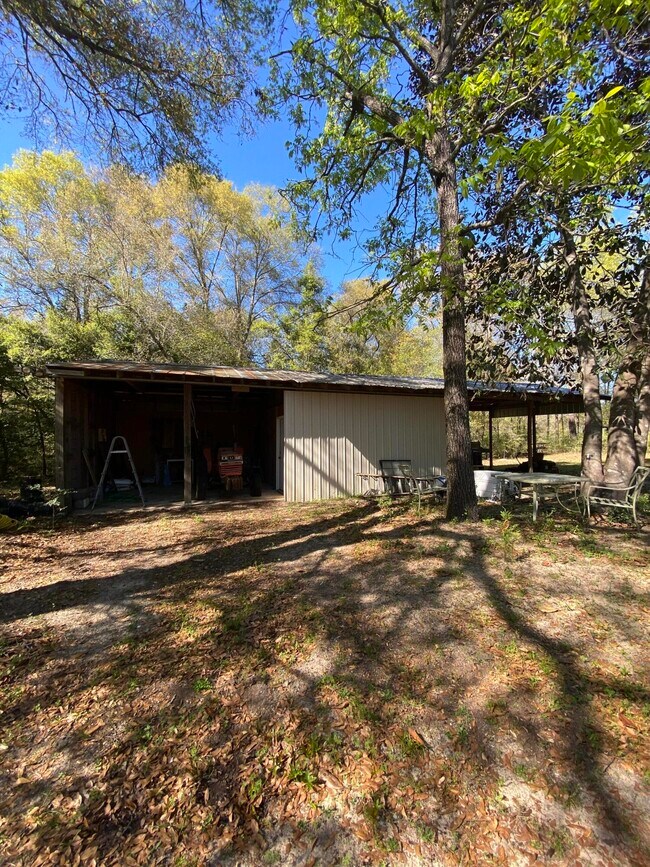 Building Photo - 4069 Christopher Ln