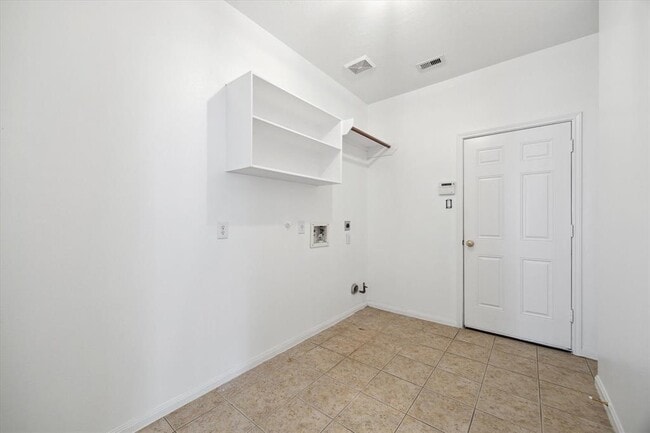Building Photo - 6314 Canyon Chase Dr