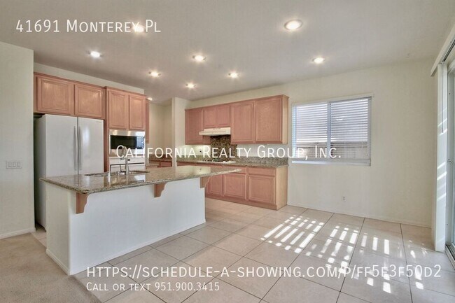 Building Photo - 41691 Monterey Pl