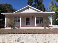 Building Photo - 510 6th St