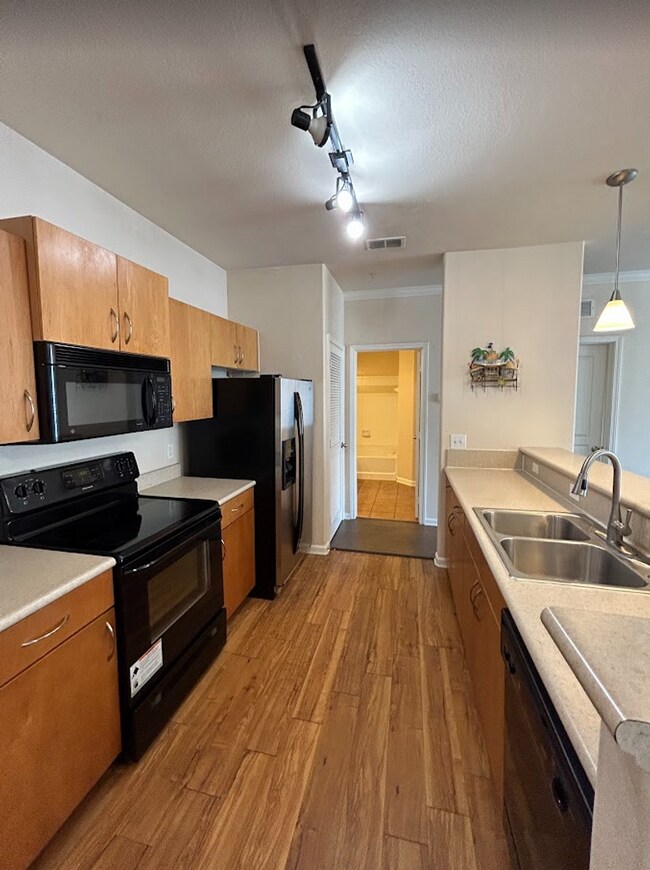 Building Photo - Gardens of Bridgehampton