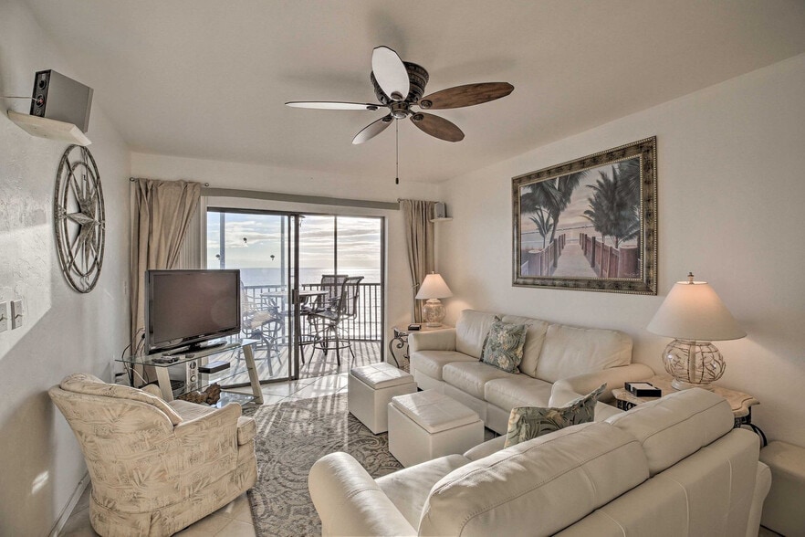 Building Photo - 7500 Estero Blvd