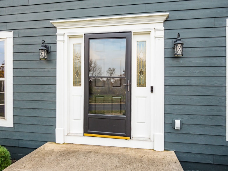 Building Photo - 2478 Silver Hill St