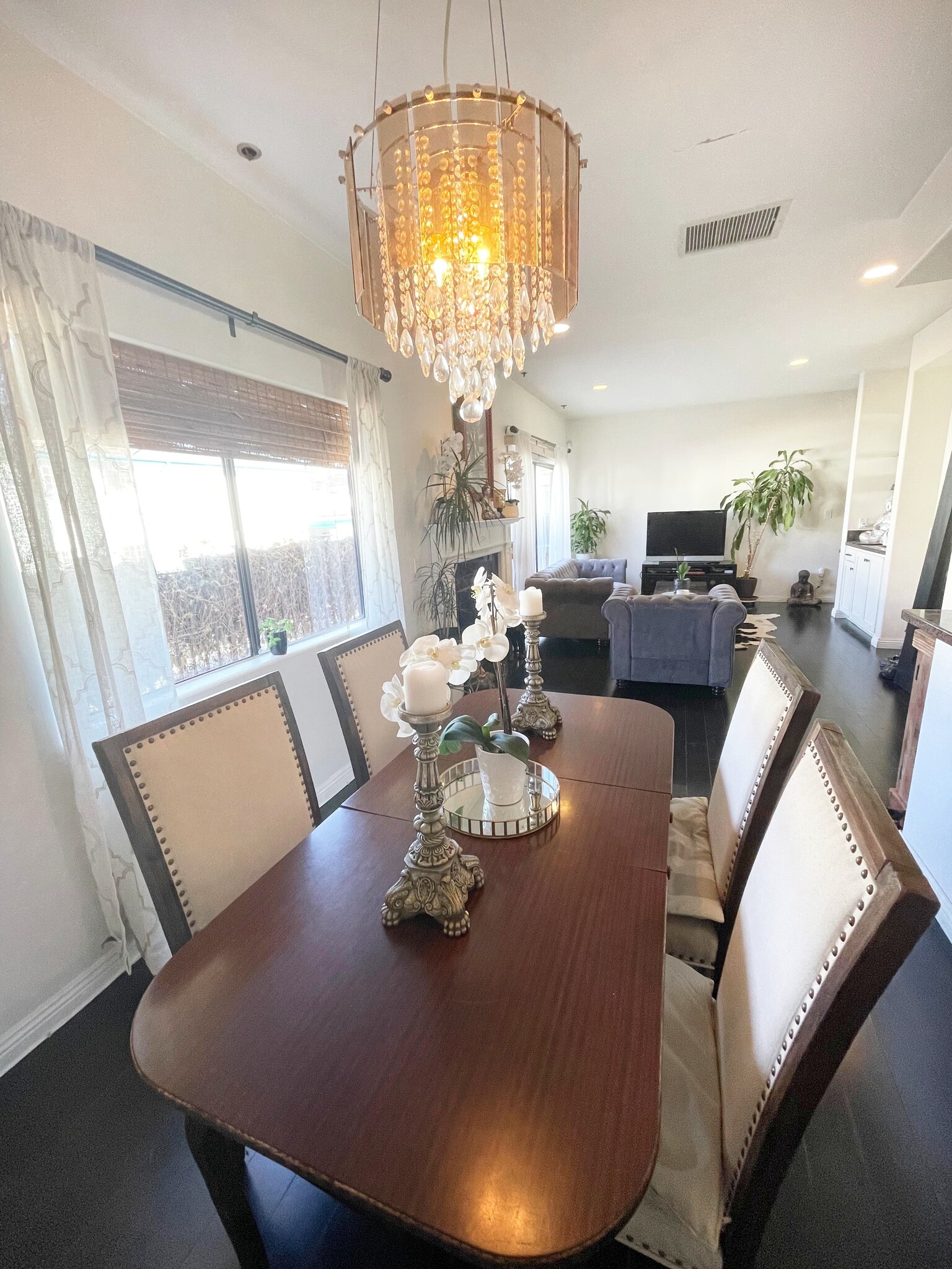 Dining area - 1422 Hi Point St