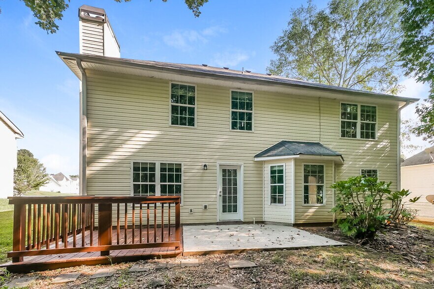 Building Photo - 965 Revere Way
