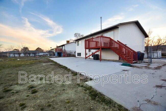 Building Photo - 5849 3840 W